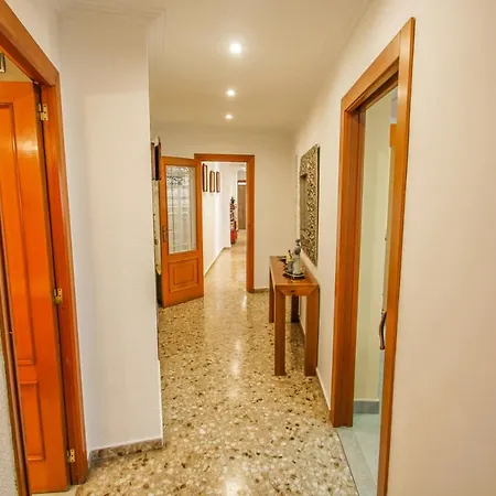 Apartment Aduport - Close To In